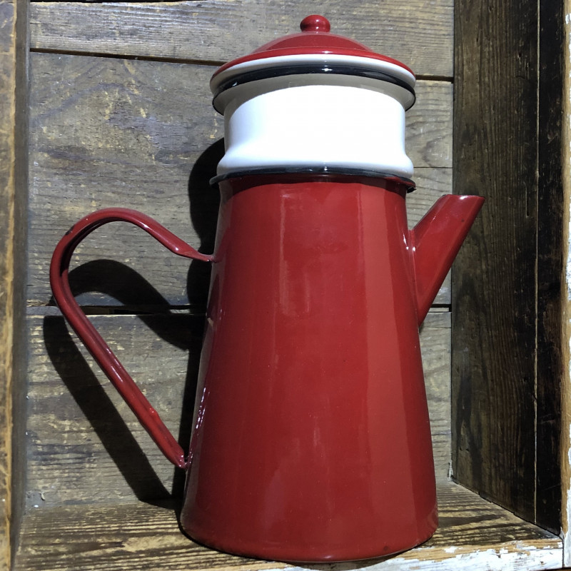 Red enamel filter coffee maker