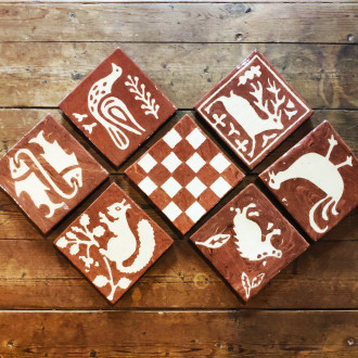 Artisanal decorative tile Wild boar