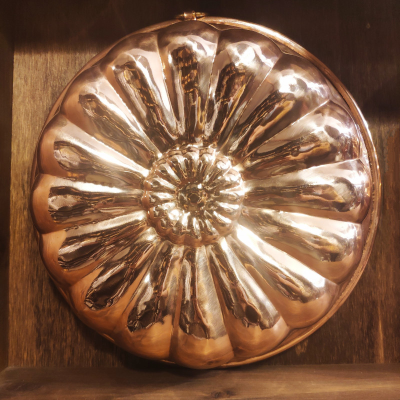 Copper cake mould