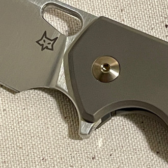 Couteau Fox Suru Titanium Bronze