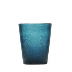 Gobelet en verre soufflé