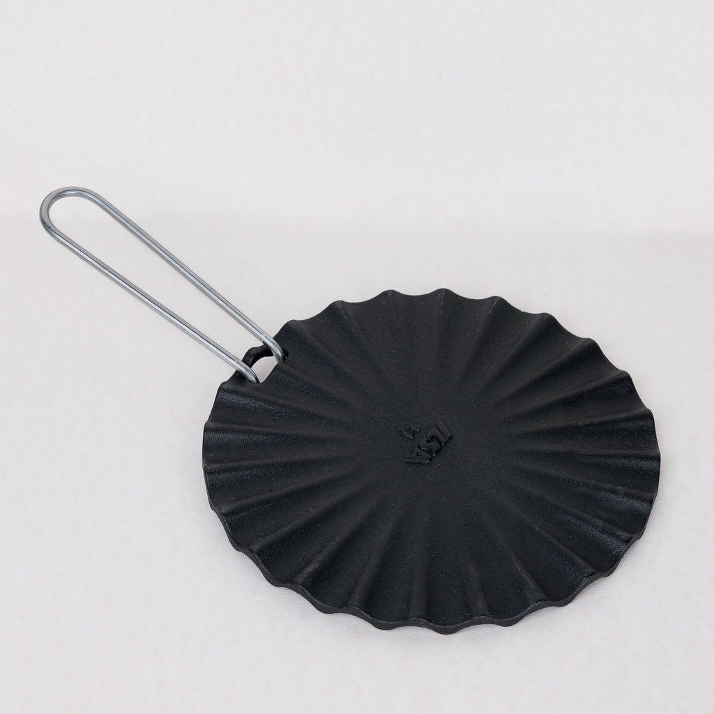 Cast iron heat diffuser for gas hobs