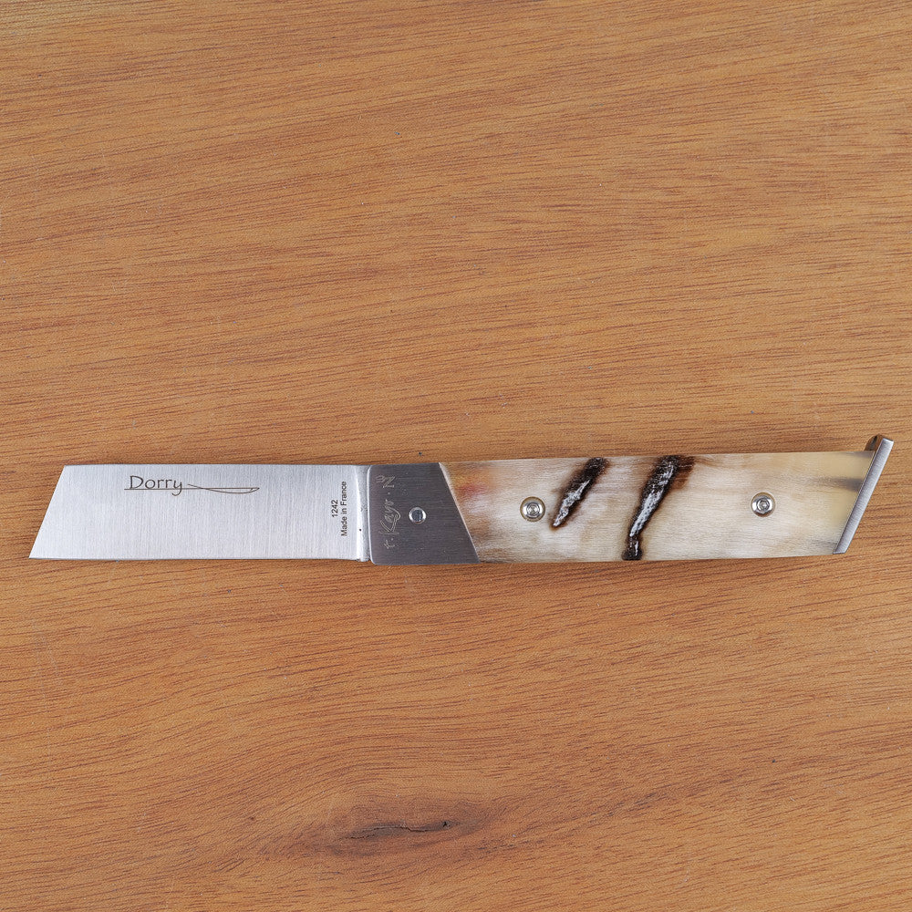 Dorry knife, ram's horn