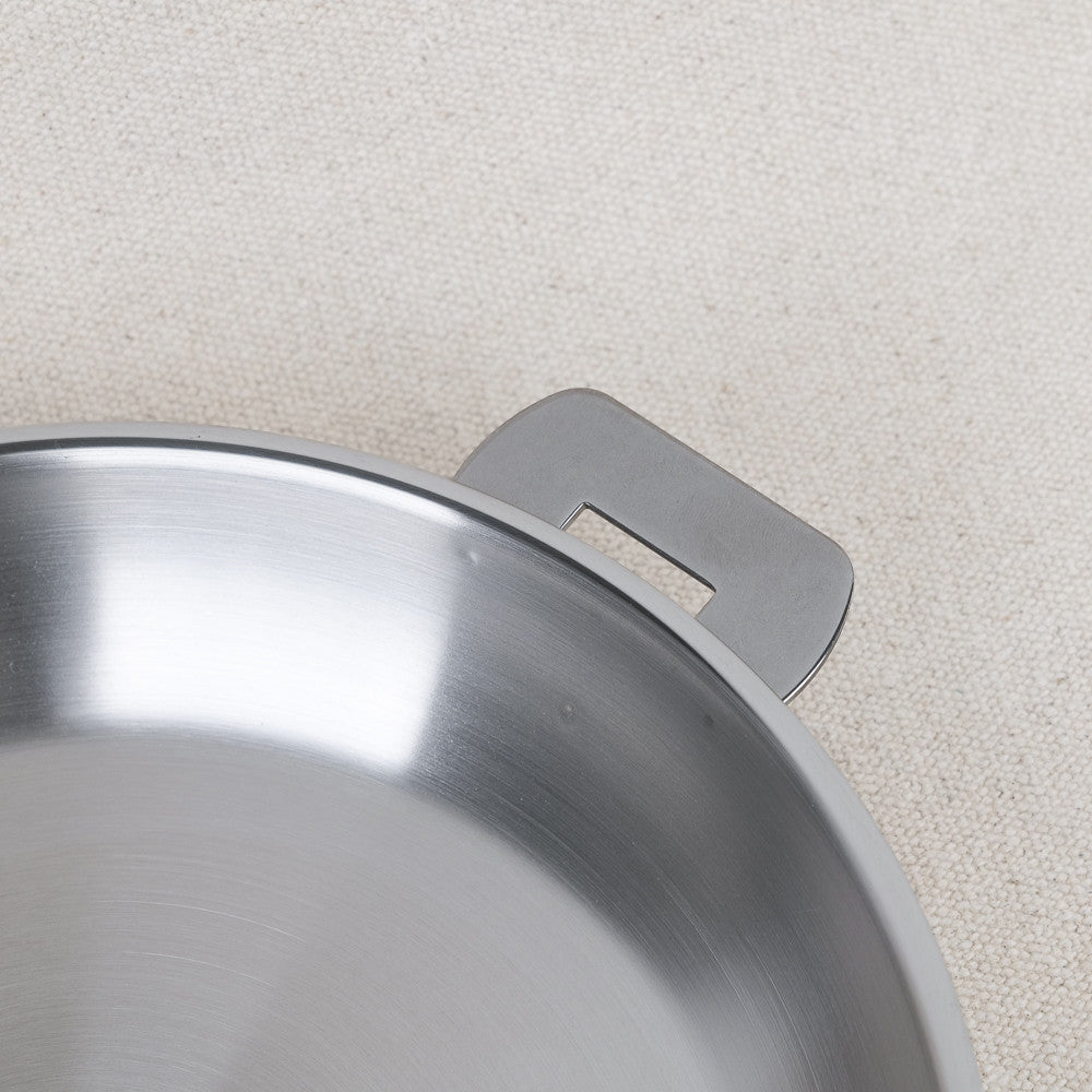 Mutine stainless steel frying pan with removable handle, induction