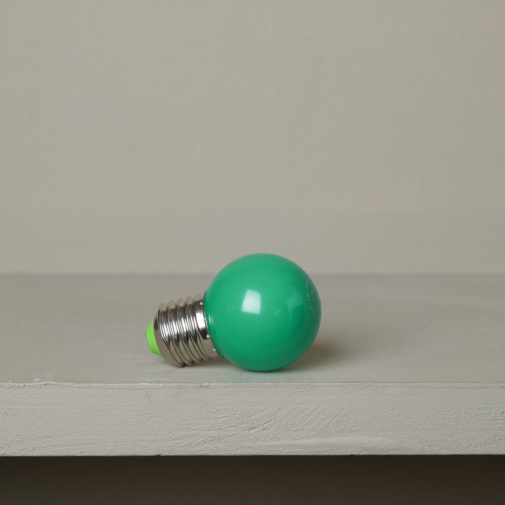Coloured bulb for outdoor string lights