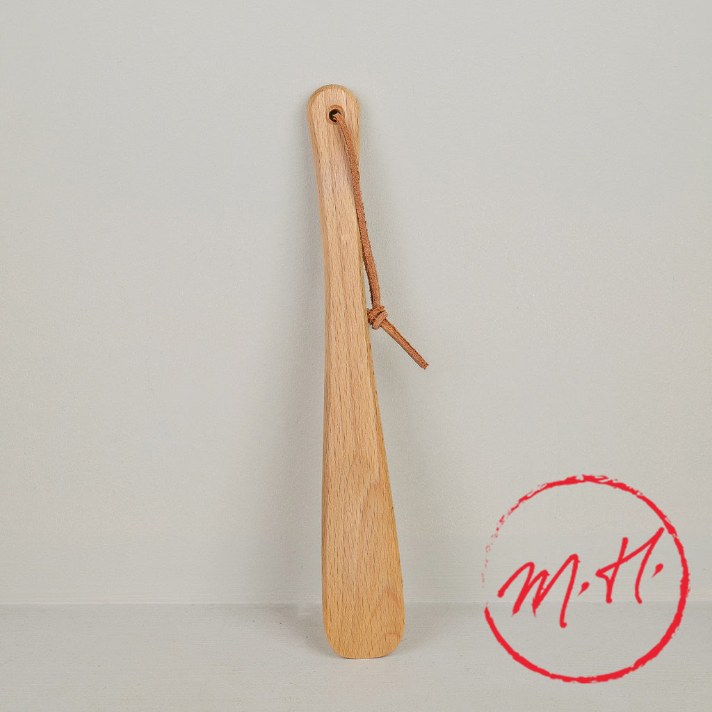 Beech shoehorn 26 cm