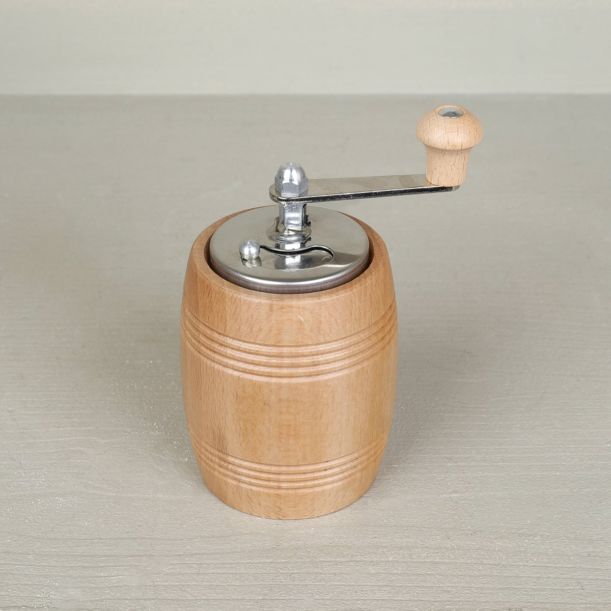 Barrel pepper mill