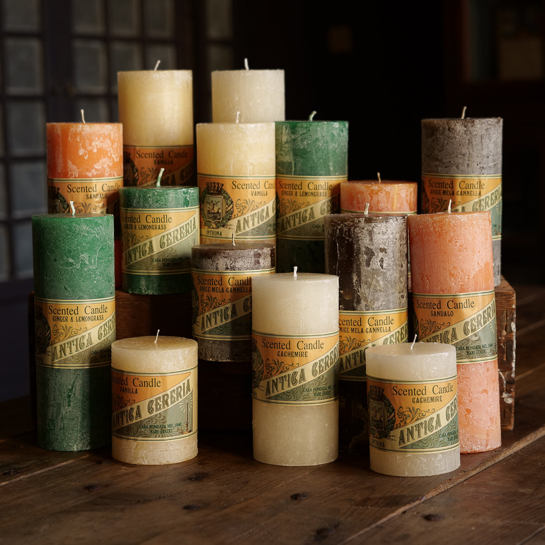 Maxi scented candle
