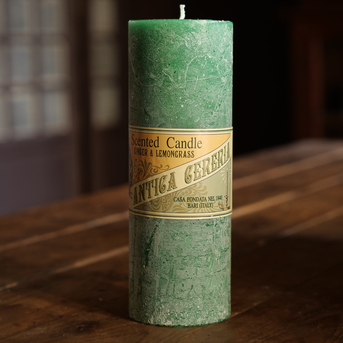 Maxi scented candle