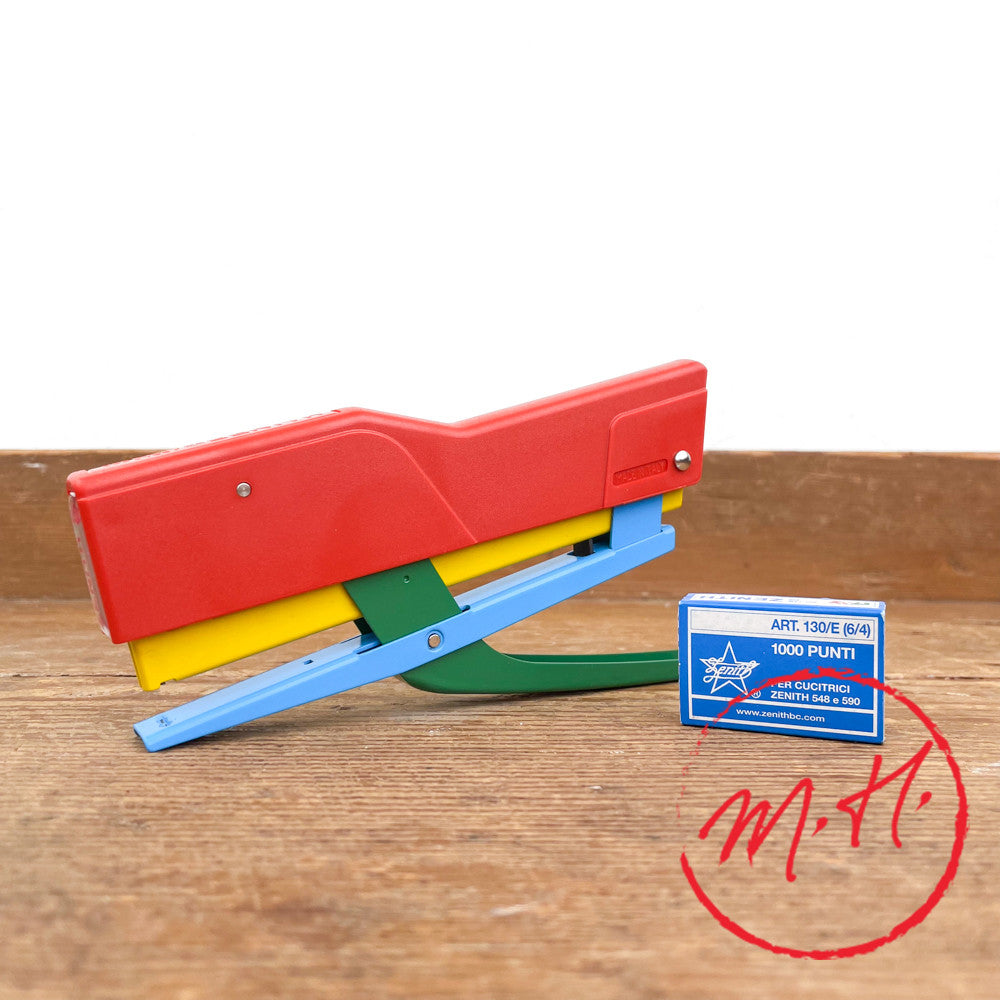Agrafeuse multicolore