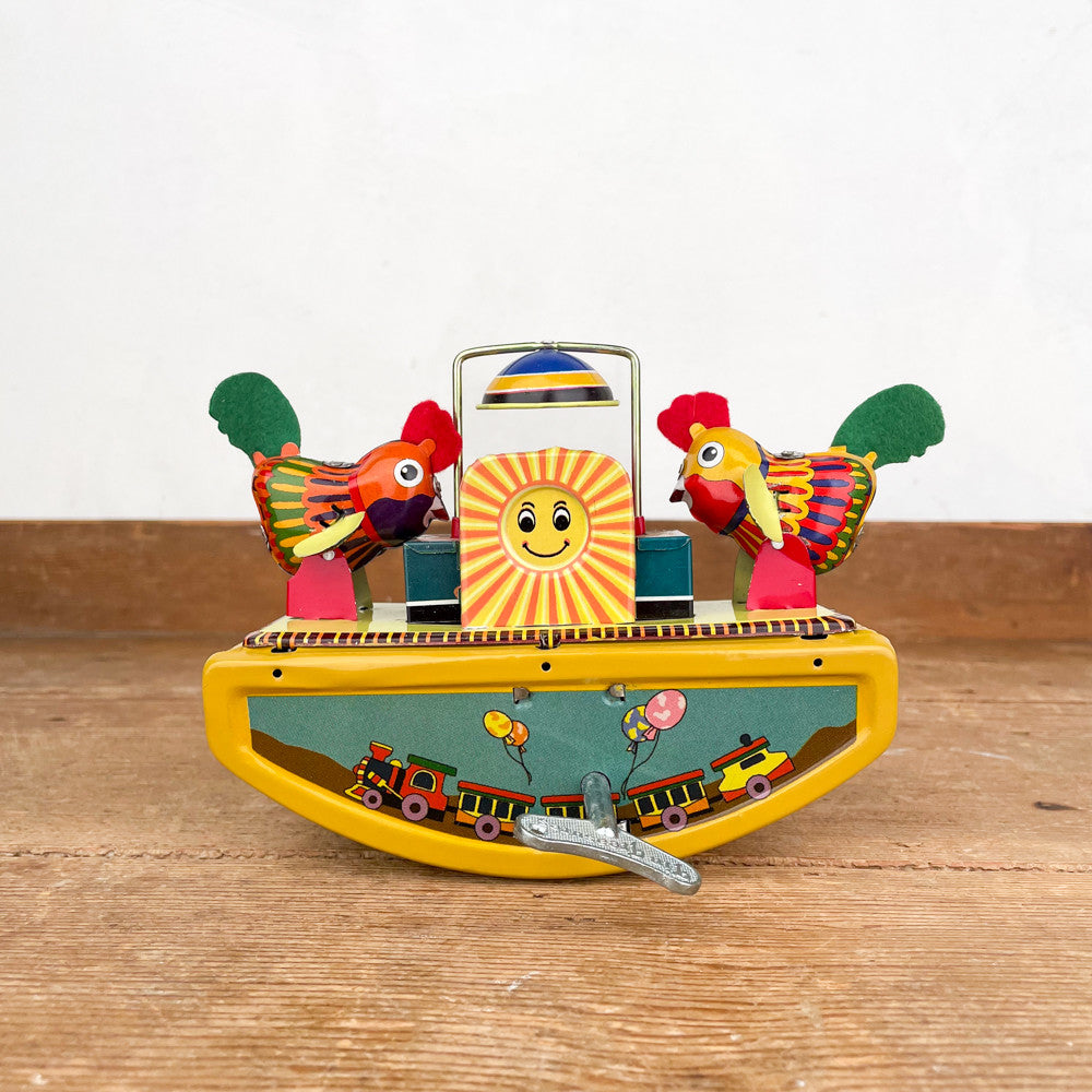 Mechanical hens seesaw