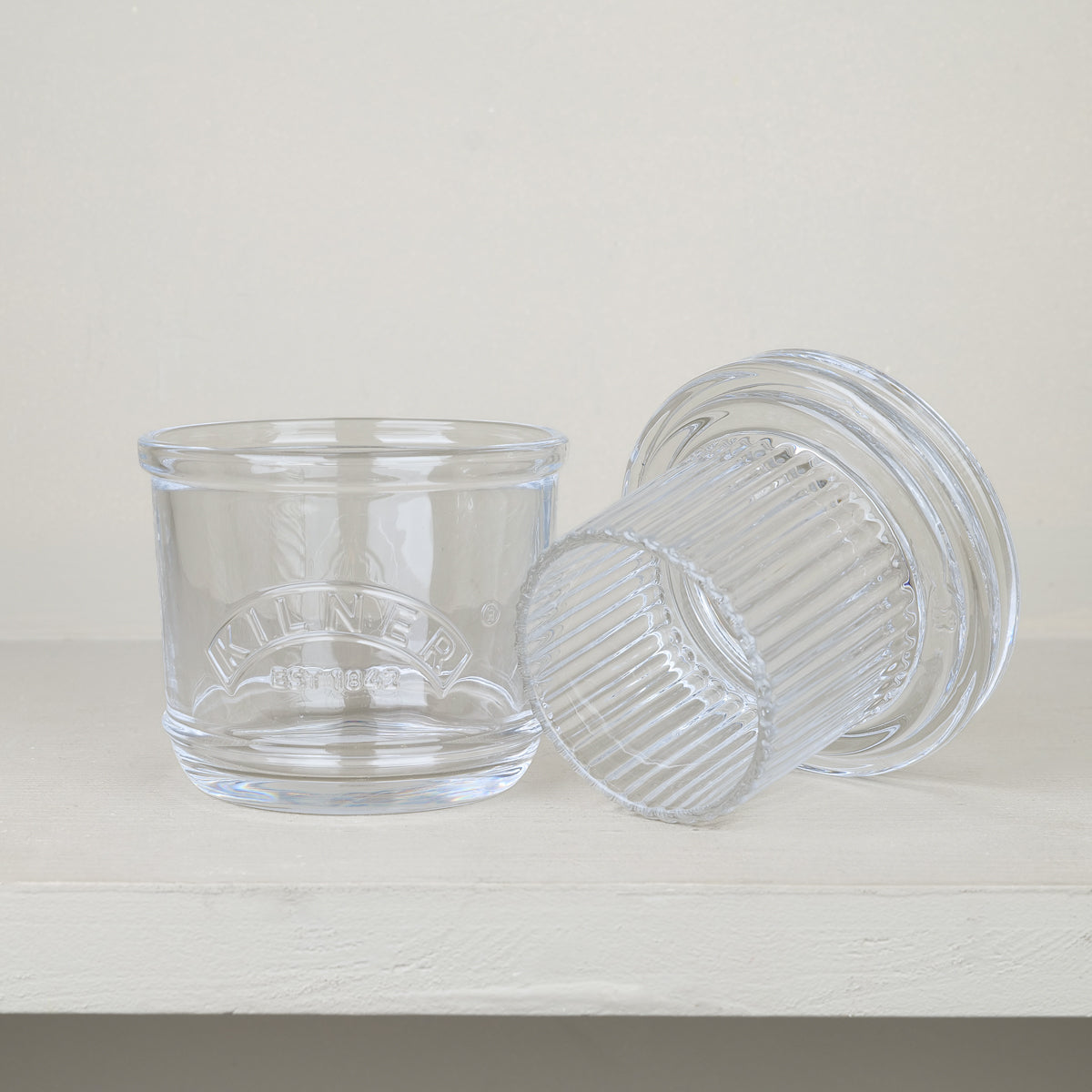 Kilner French butter dish, 200 ml glass butter bell with ribbed lid, keeps butter spreadable on the counter