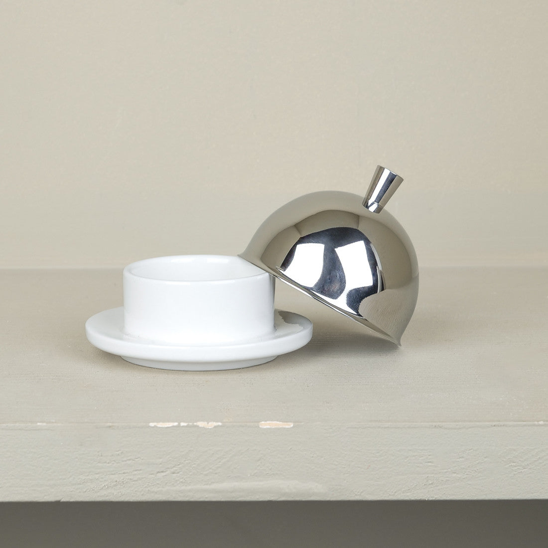 Beurrier porcelaine cloche inox