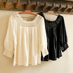 Blouse with lace collar