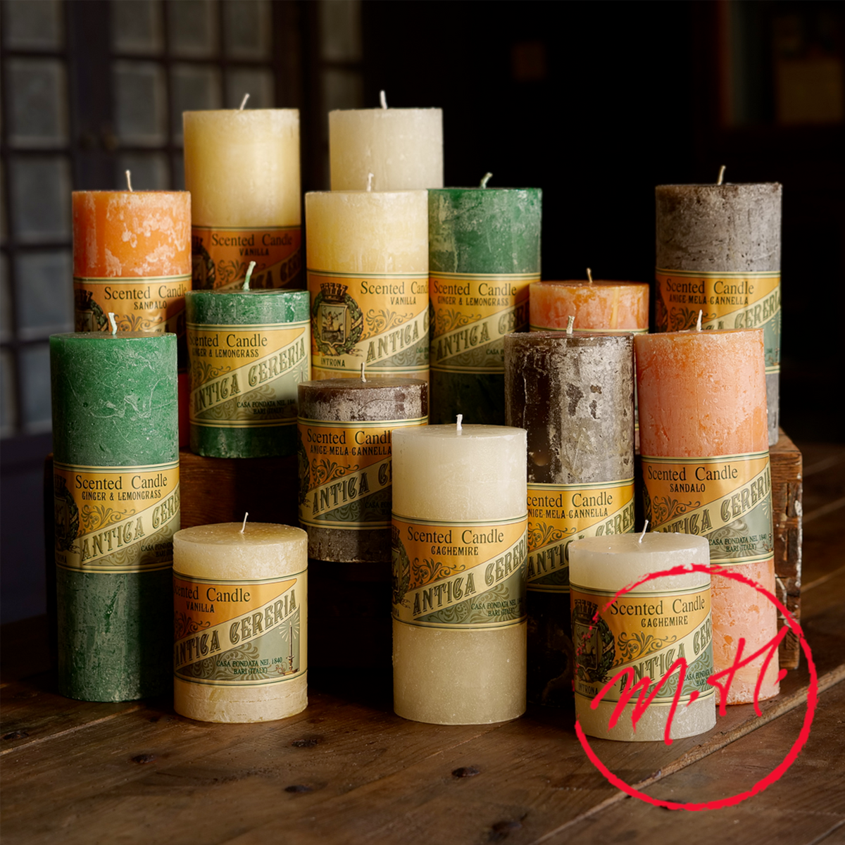 Maxi scented candle