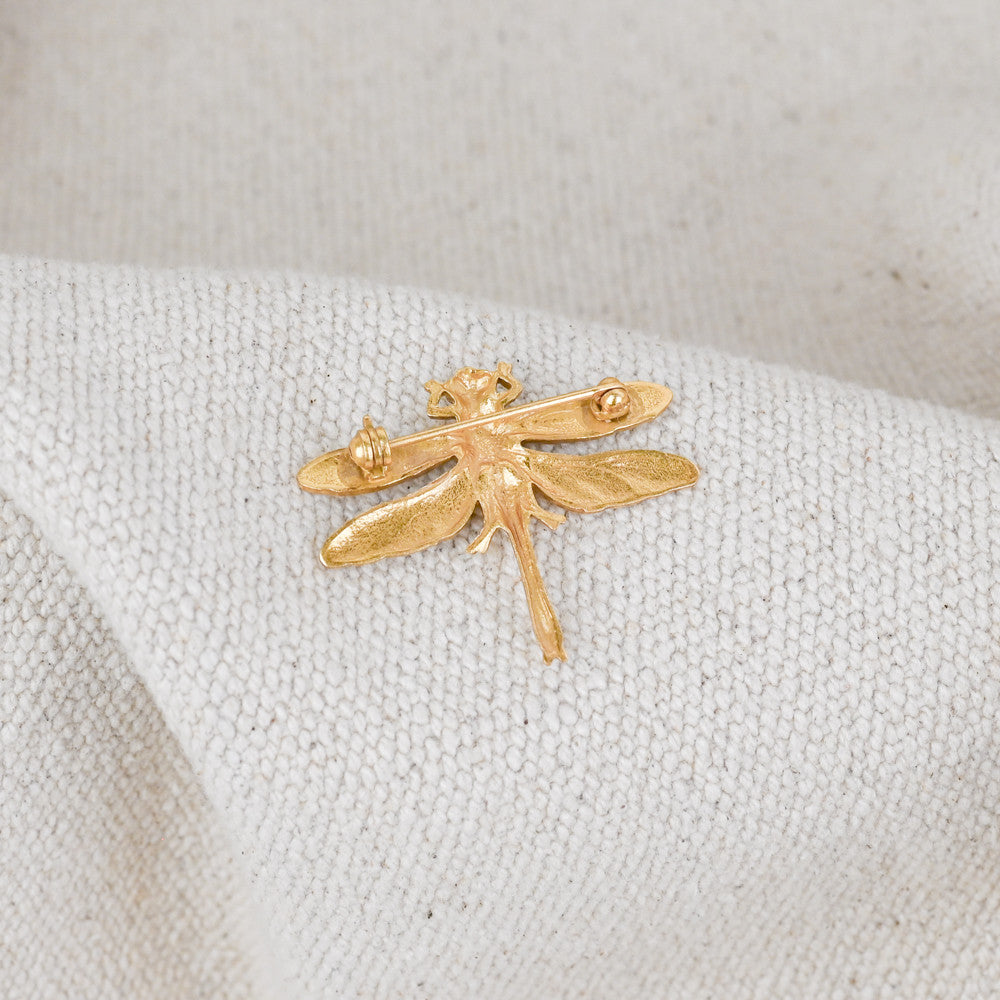 Gold dragonfly brooch