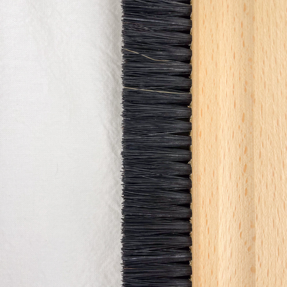 Special screen brush