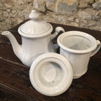 Cafetière en porcelaine