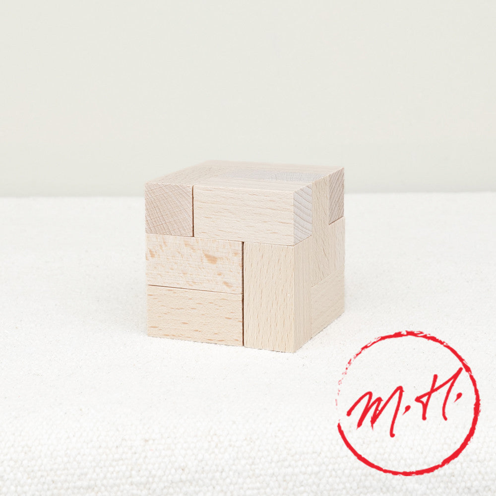 Casse tête cube en bois