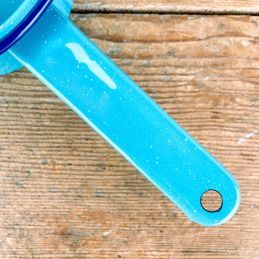 Cinsa turquoise blue saucepan