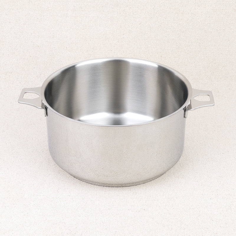 Twisty casserole dish De Buyer