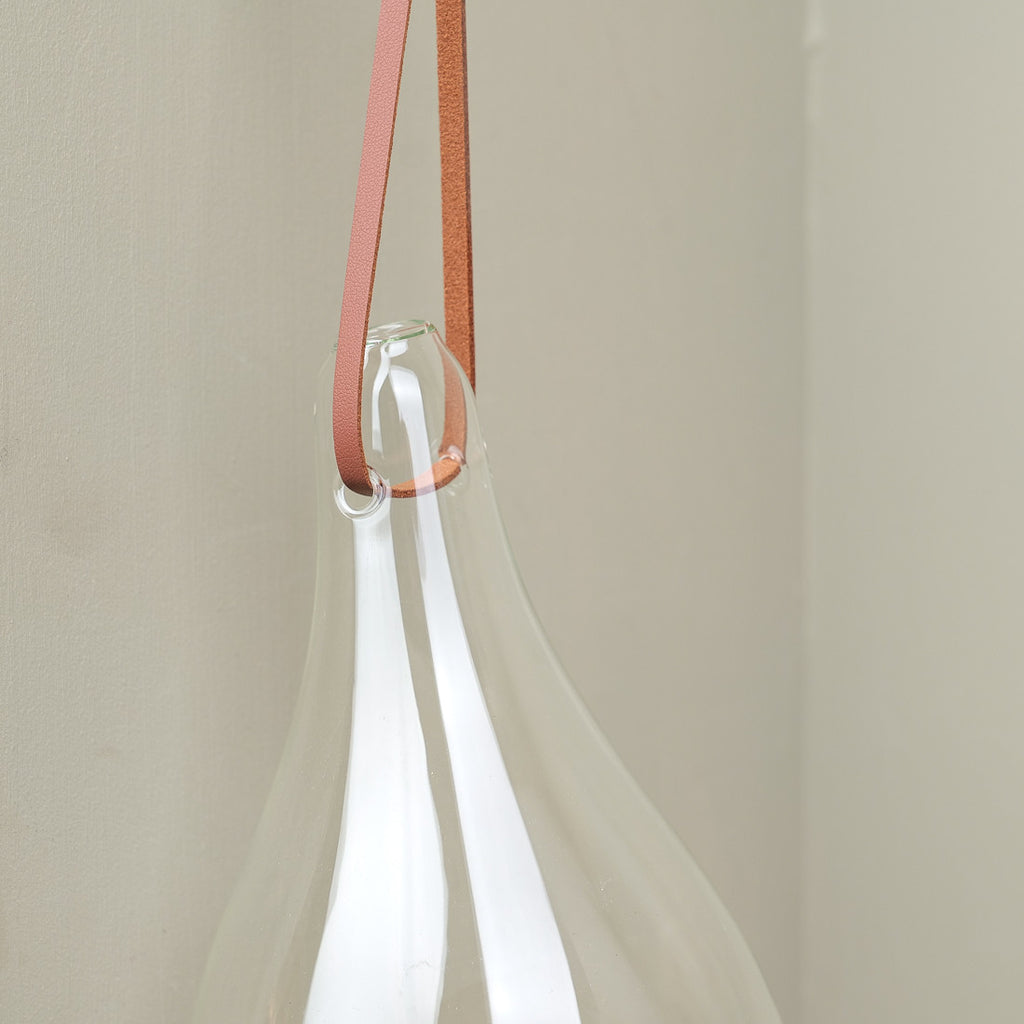 Hanging drop fly trap