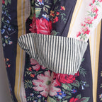 Chemise fleurie à bordures rayées