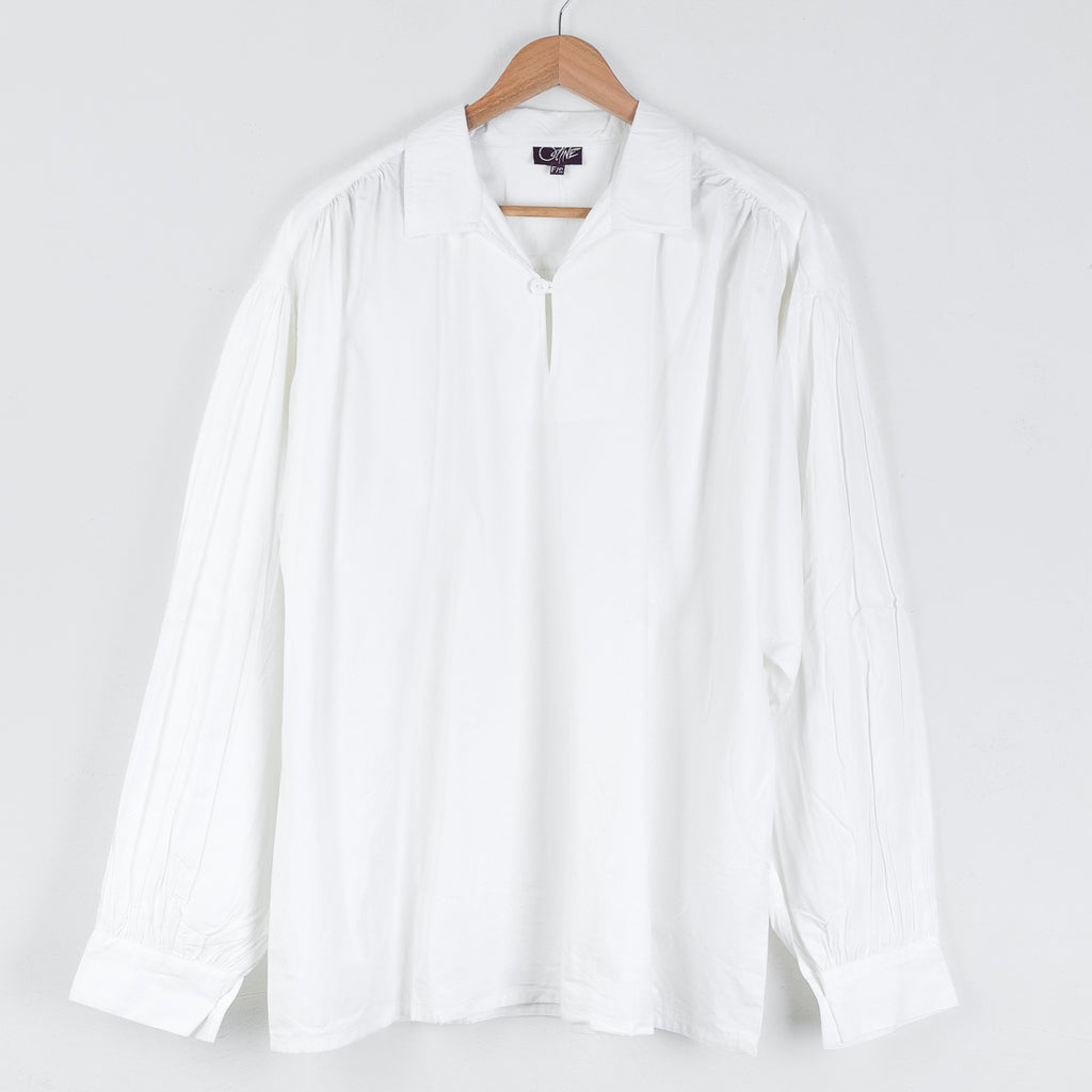 White Picasso shirt by Coline Diffusion, open V-neck, long sleeves, relaxed fit, one size