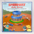 Circuit de course de voitures mécaniques