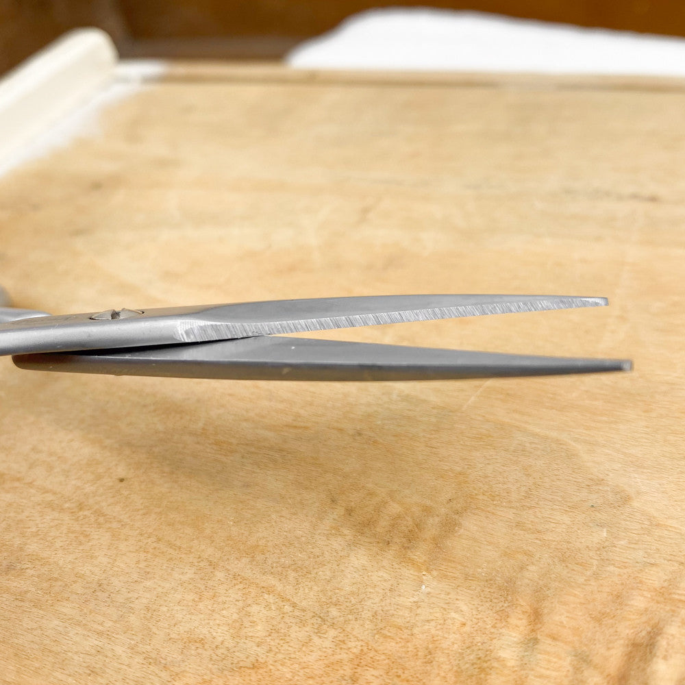 Mustache scissors