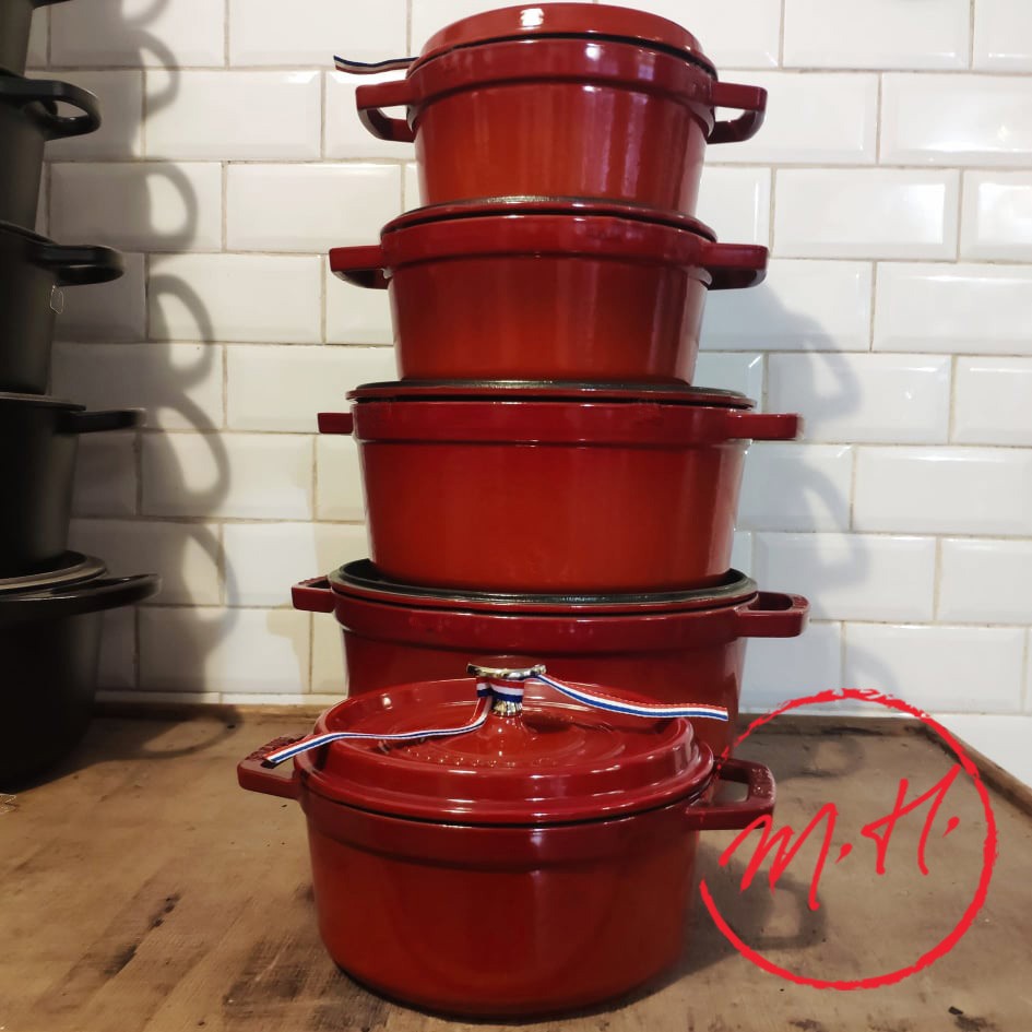 Cocotte en fonte ronde cerise
