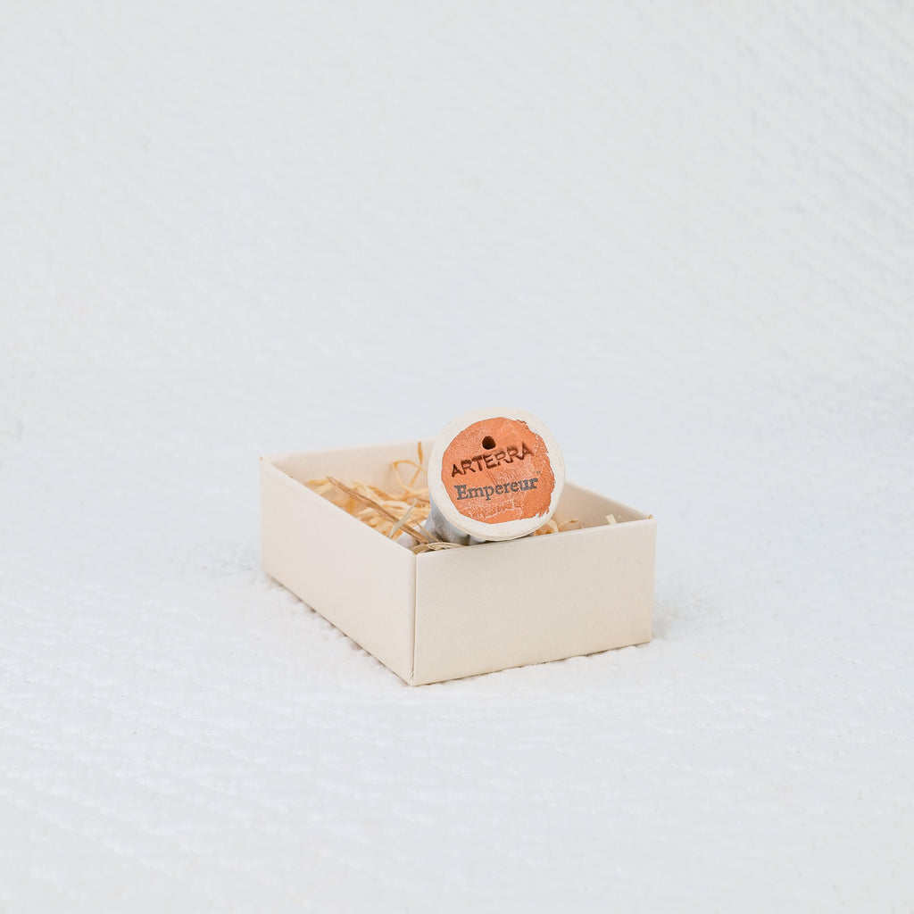Wedding anniversary box