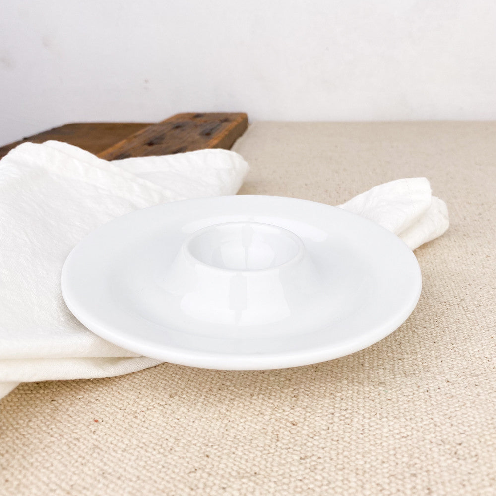 Coquetier en porcelaine