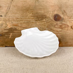 Porcelain scallop