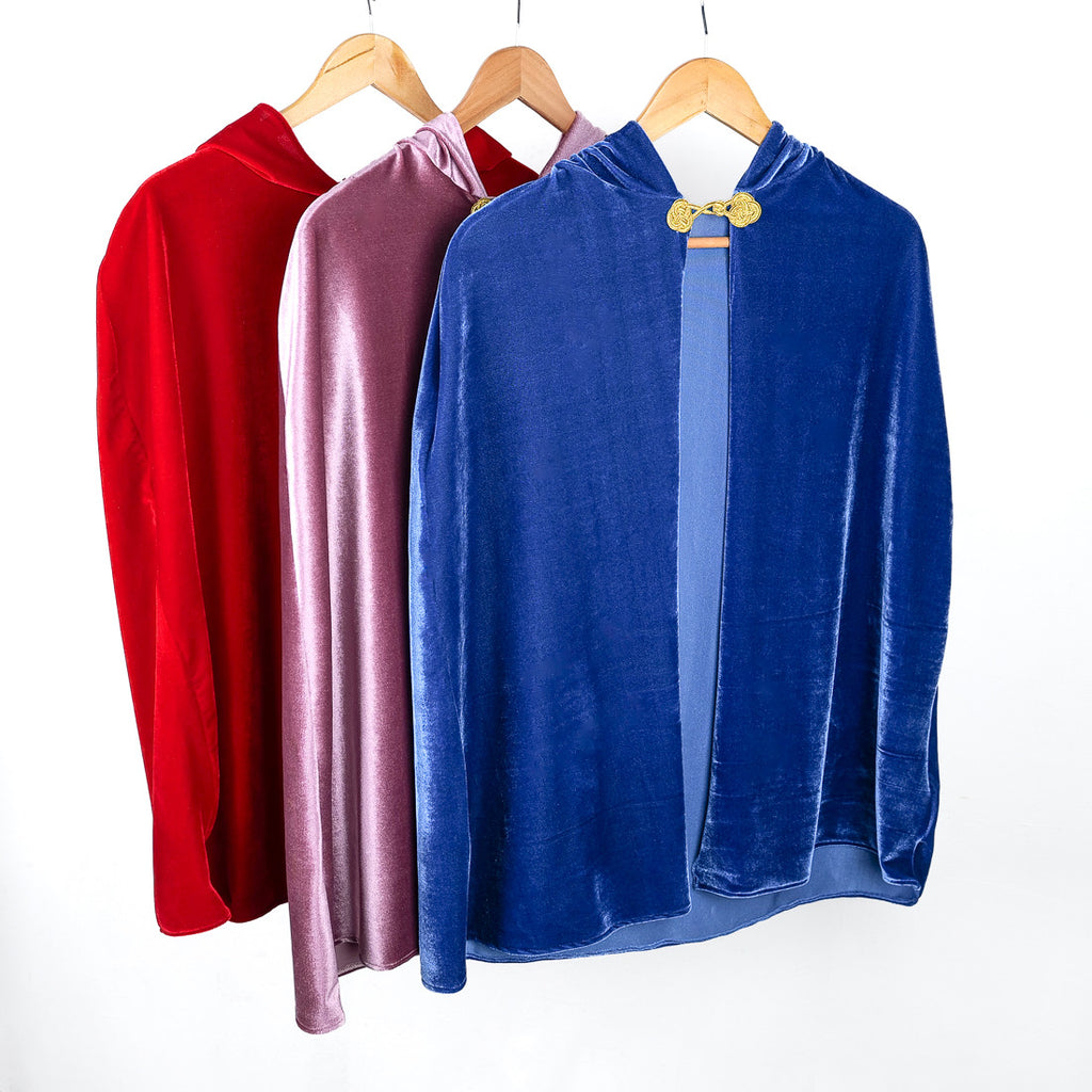 Costume cape de velours