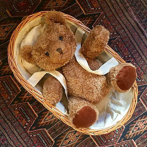 Wicker crib