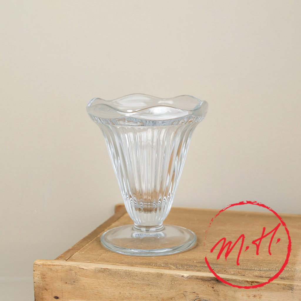 Cadette ice cream cup