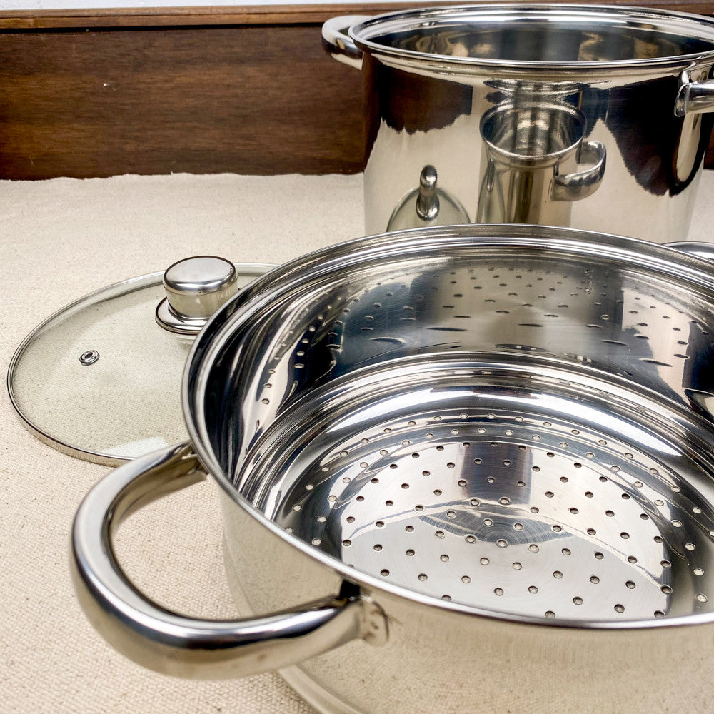 Single-tier stainless steel couscoussier