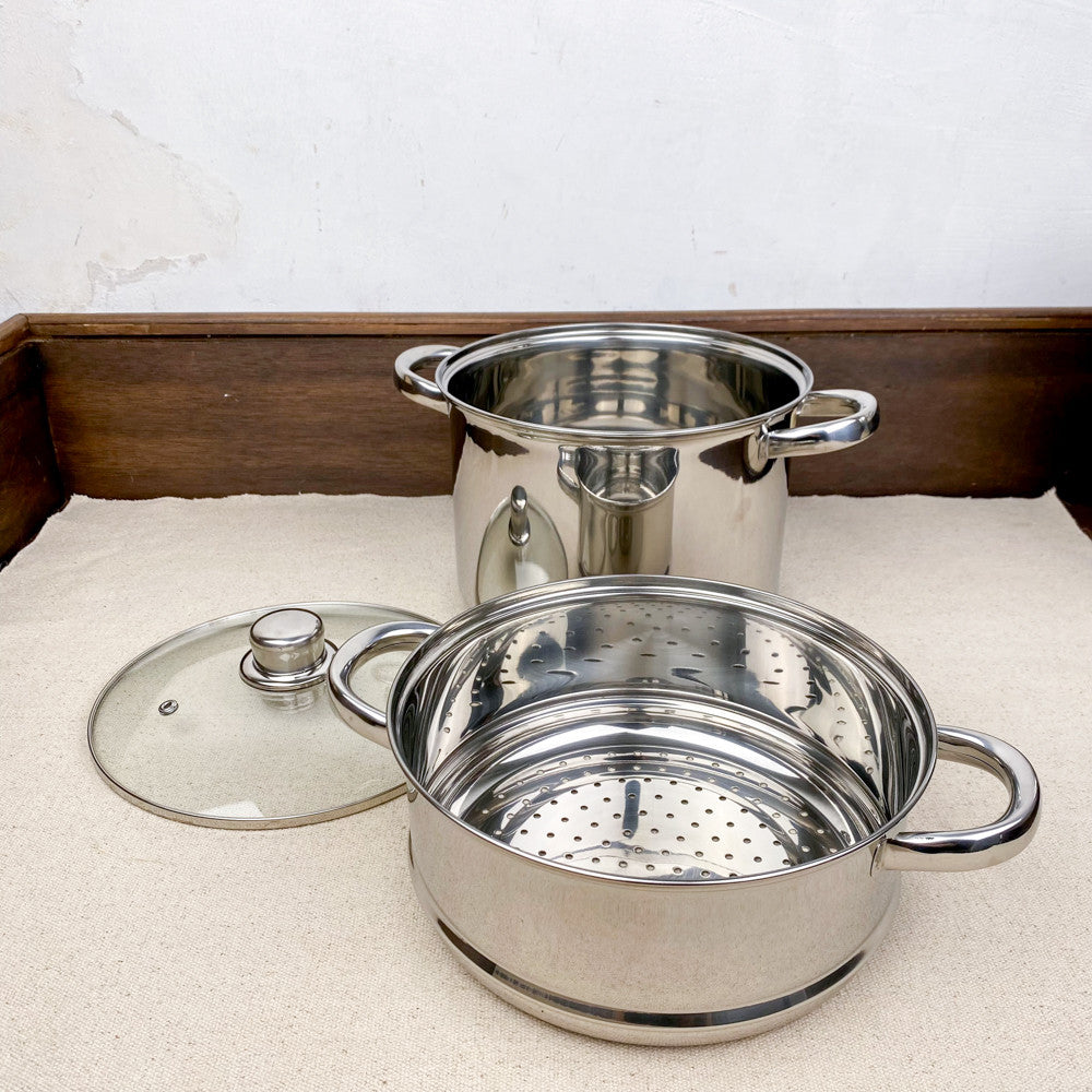 Single-tier stainless steel couscoussier