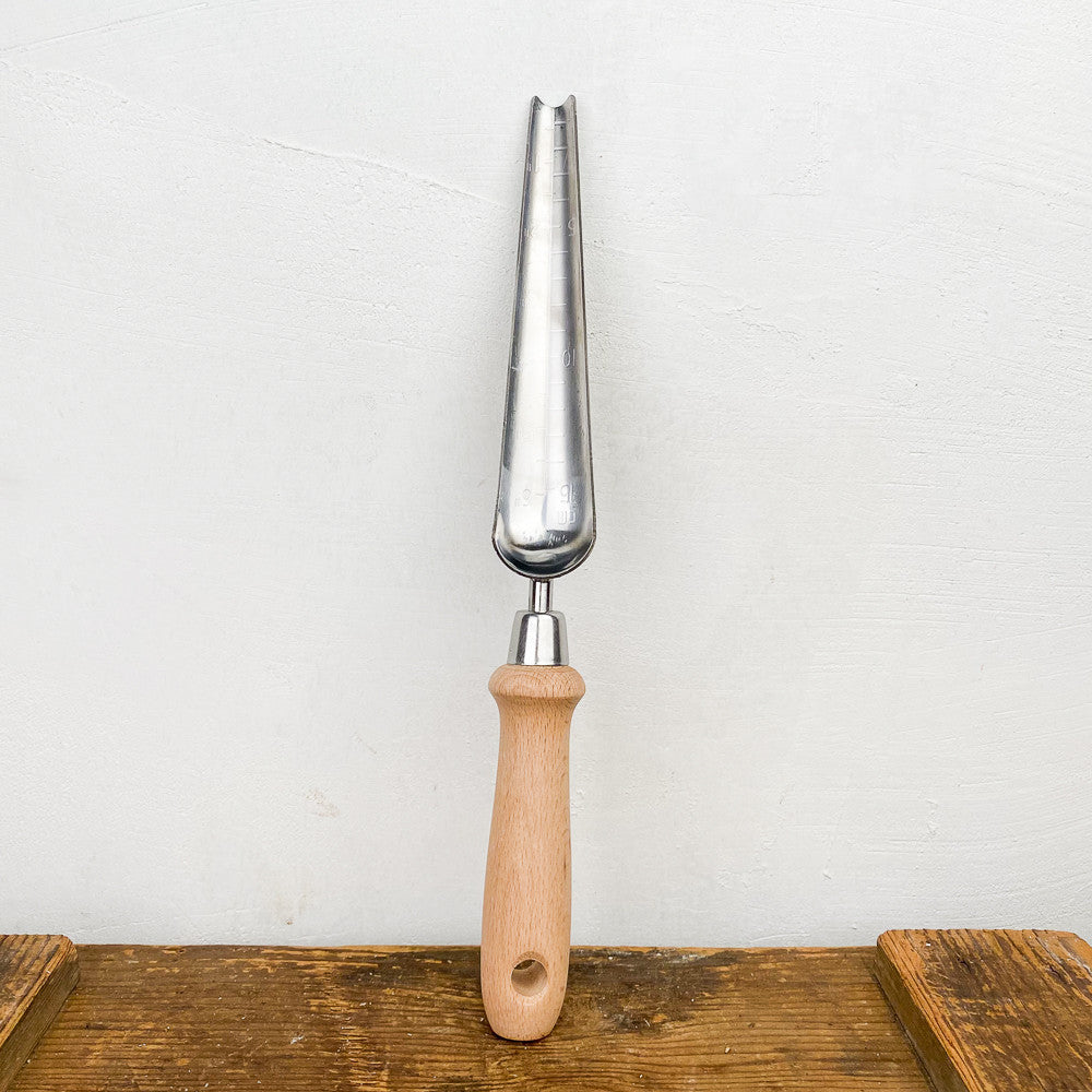 Couteau à désherber manche en bois
