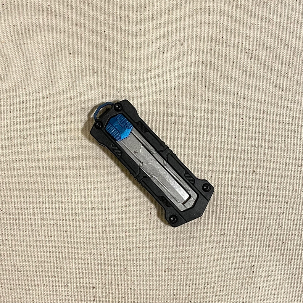Kapsule sliding knife