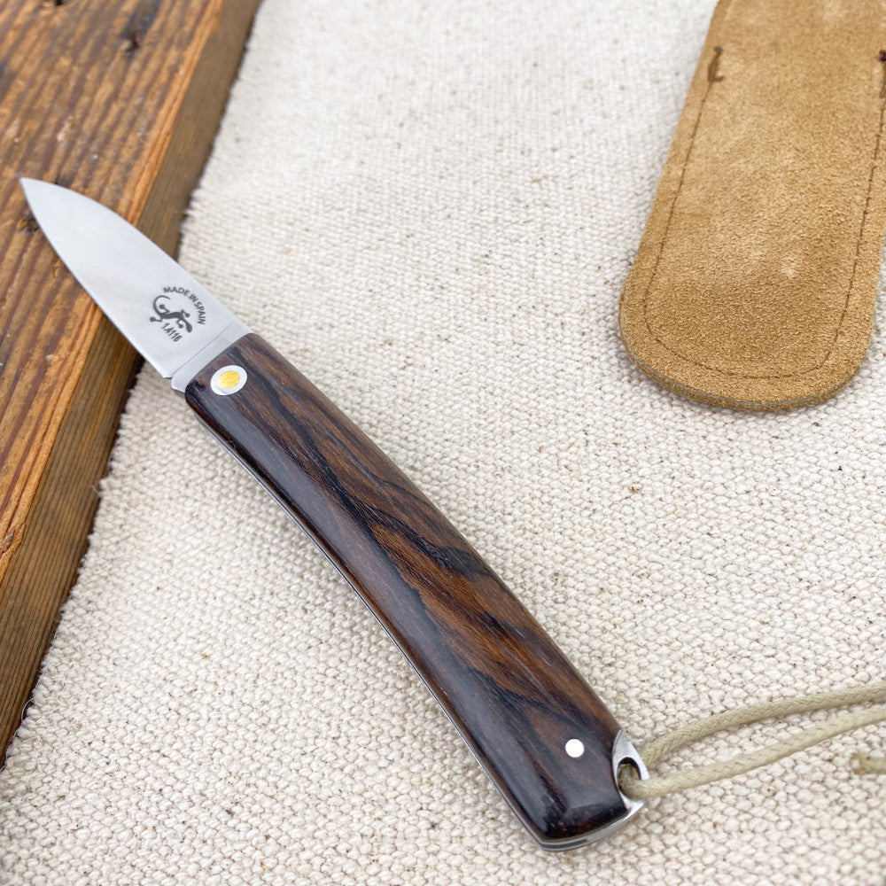 Salamandra knife