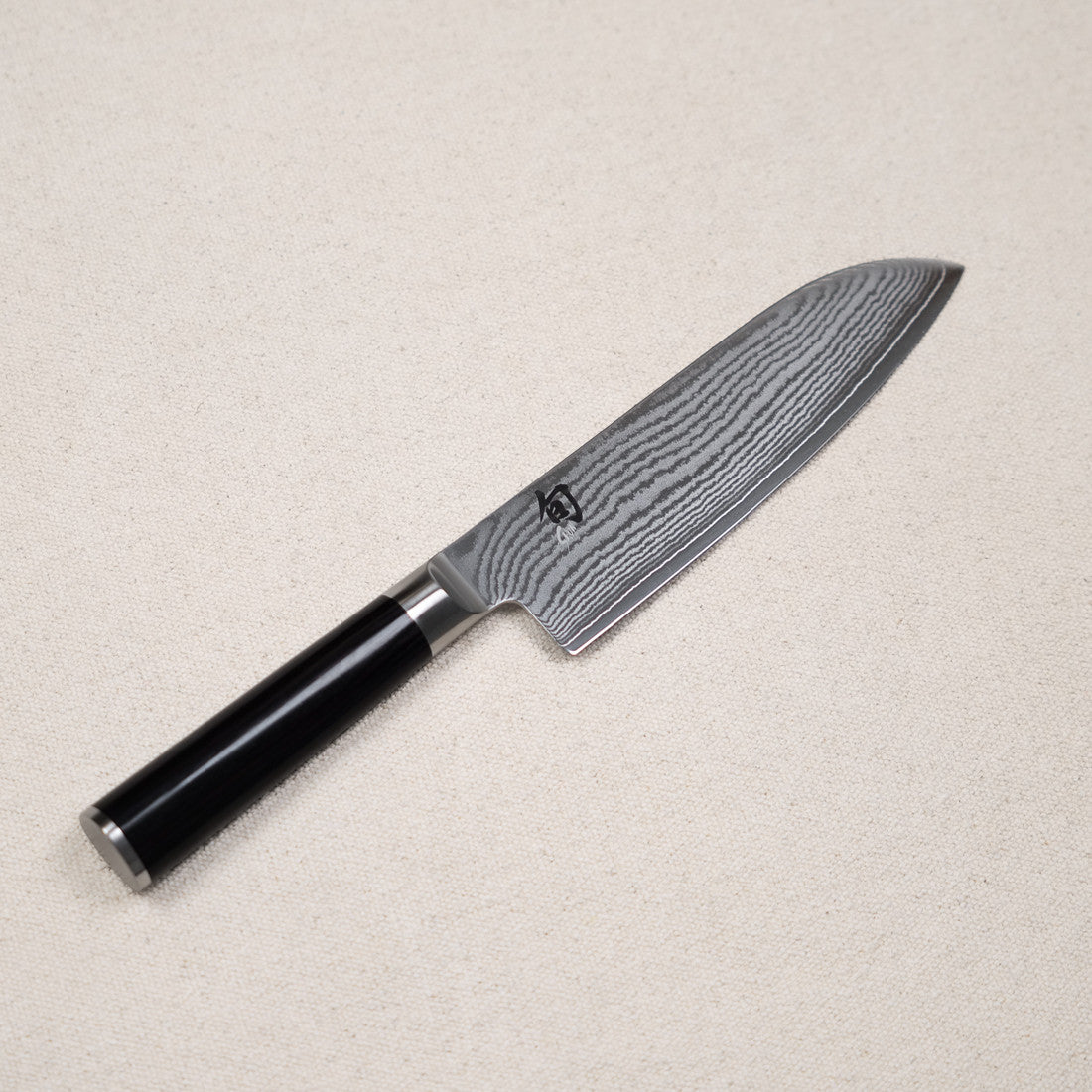Couteau Shun Damas Santoku