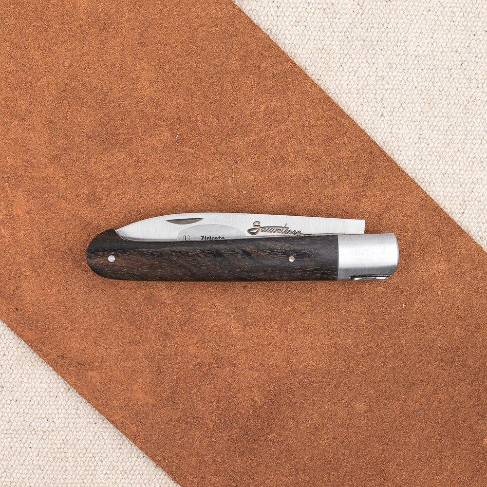 Couteau Laguiole en Aubrac en ziricote