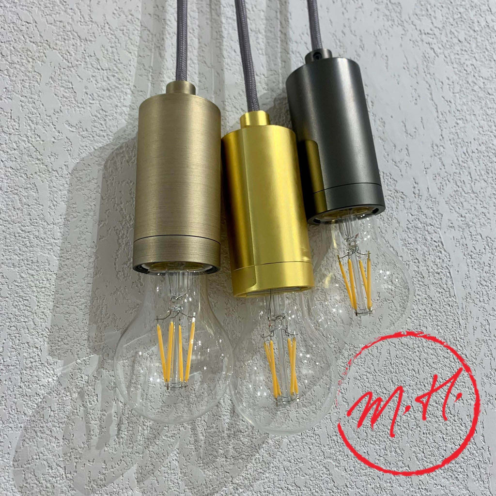 E27 cylindrical socket
