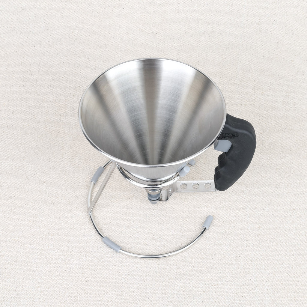 Piston funnel with foot De Buyer