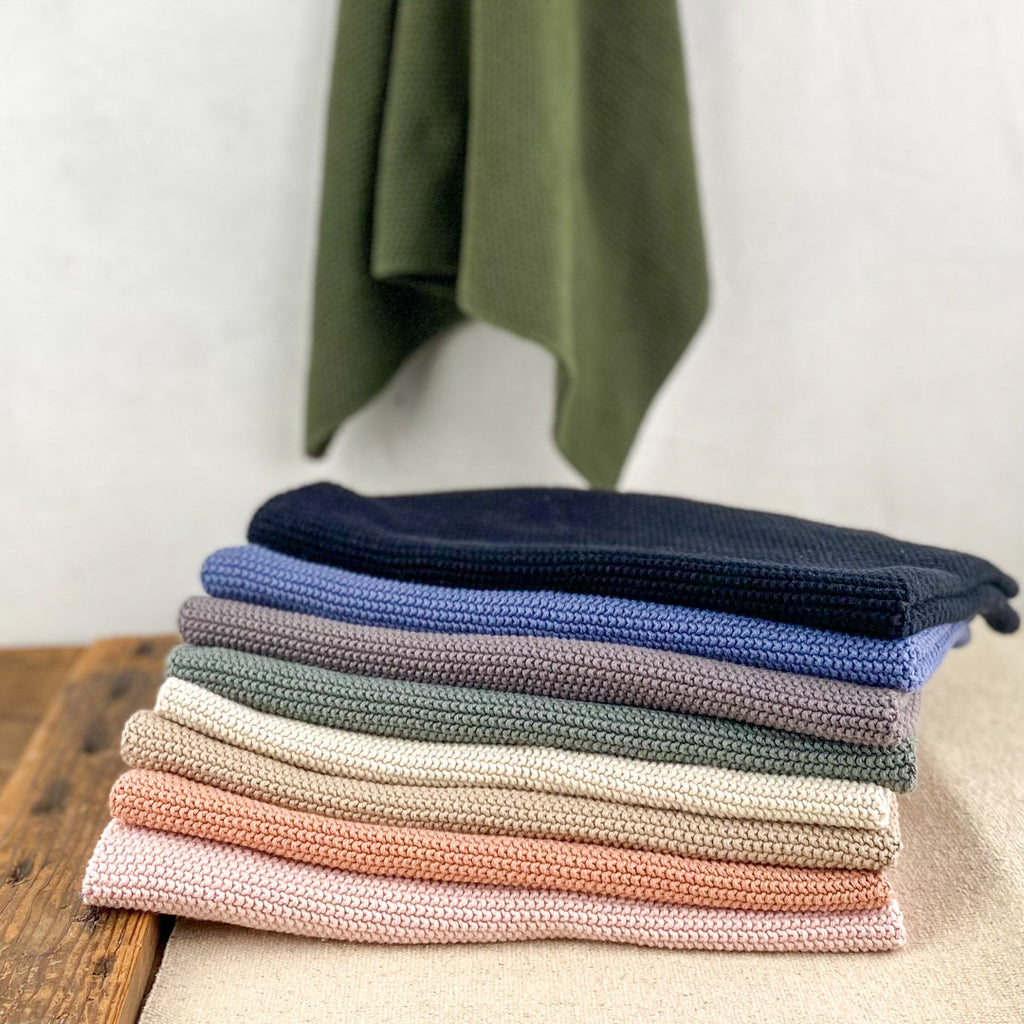 Knitted cotton tea towel