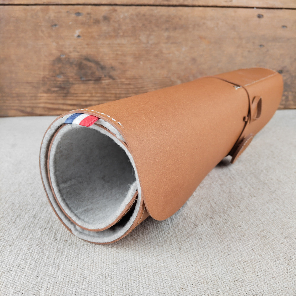 Natte en cuir 8 couteaux Opinel