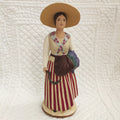 Femme à la lavande 18cm