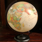 Illuminated globe